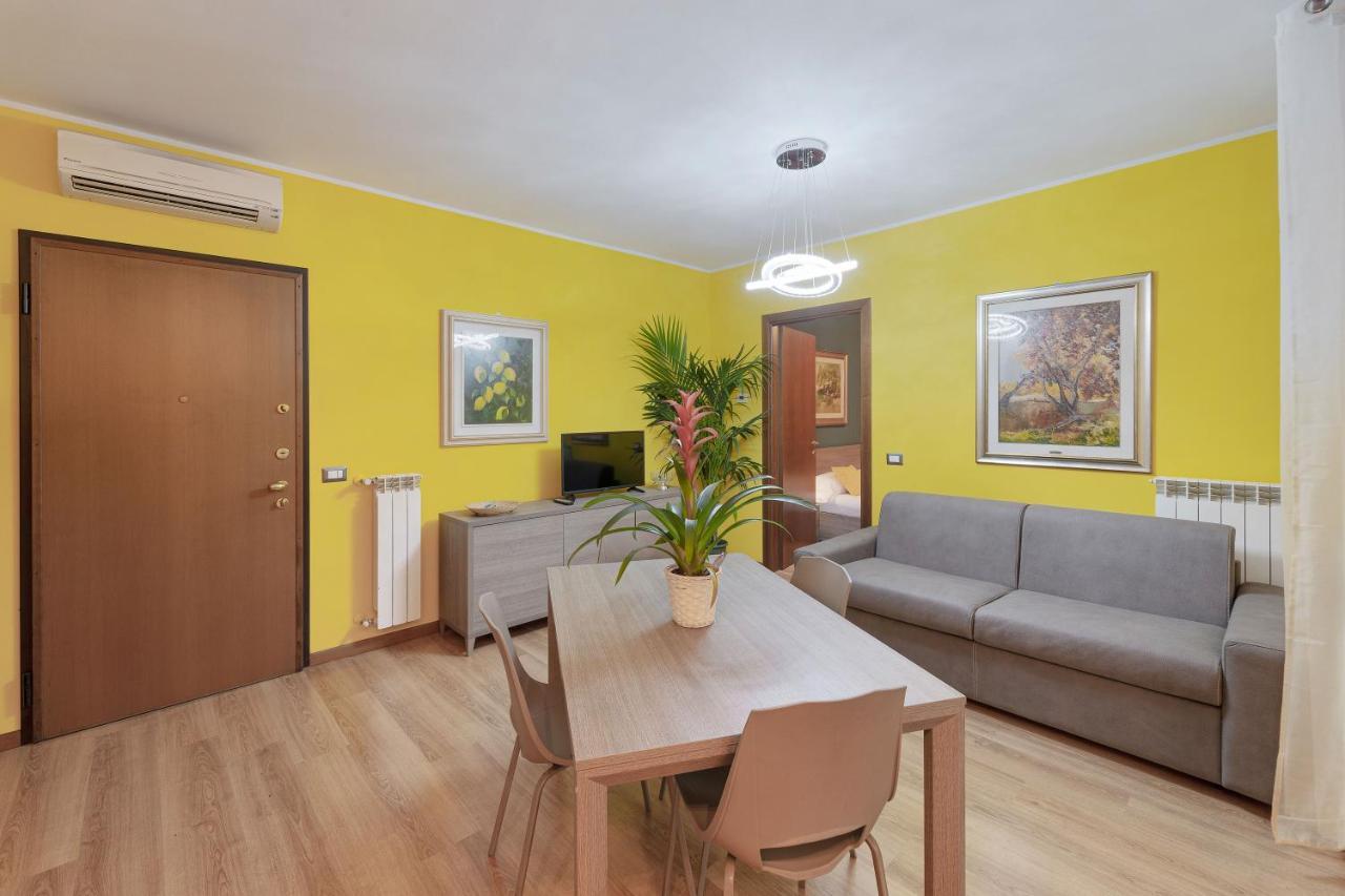 Best Way Rent - Appartamento Con Terrazzo Zona Sempione Milão Exterior foto
