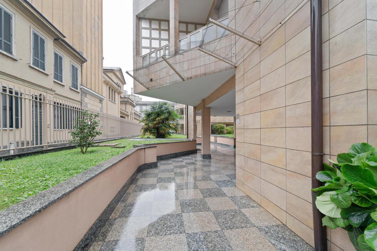 Best Way Rent - Appartamento Con Terrazzo Zona Sempione Milão Exterior foto