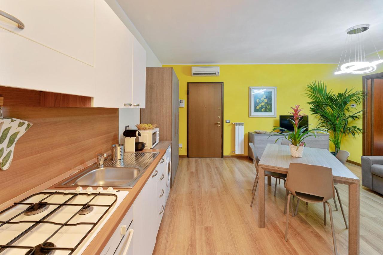 Best Way Rent - Appartamento Con Terrazzo Zona Sempione Milão Exterior foto